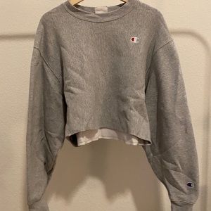 Cropped oversized champion sweatshirt
